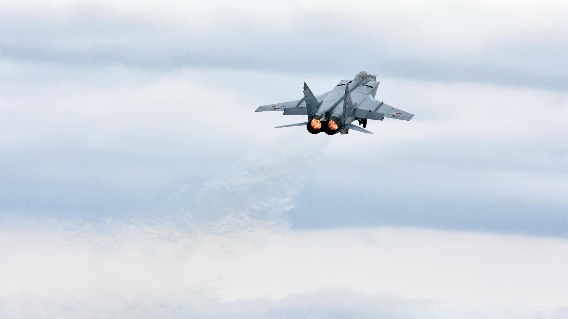 拜仁慕尼黑打破德甲连续不败纪录,拜仁慕尼黑 德甲