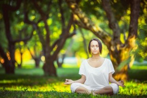 开云体育官方-女足技战术打法日趋成熟比赛节奏更加紧凑，女足的比赛